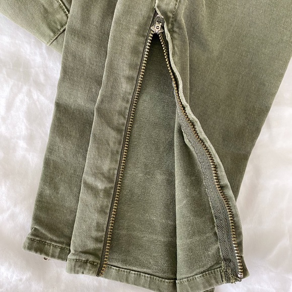 2/$50💙 CLOSET CLEAN OUT: Aritzia cargo pants/jeans - Picture 5 of 15